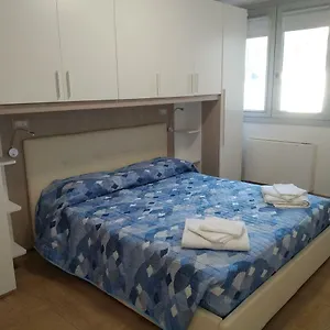  Affittacamere Blu Max 2 Pers, Bagno E Uso Cucina Italia
